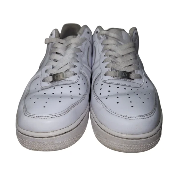 NIKE Air Force One White CW2288-111, Size 9 - Picture 7 of 11